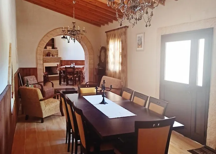 In Casa vacanze Anogyra